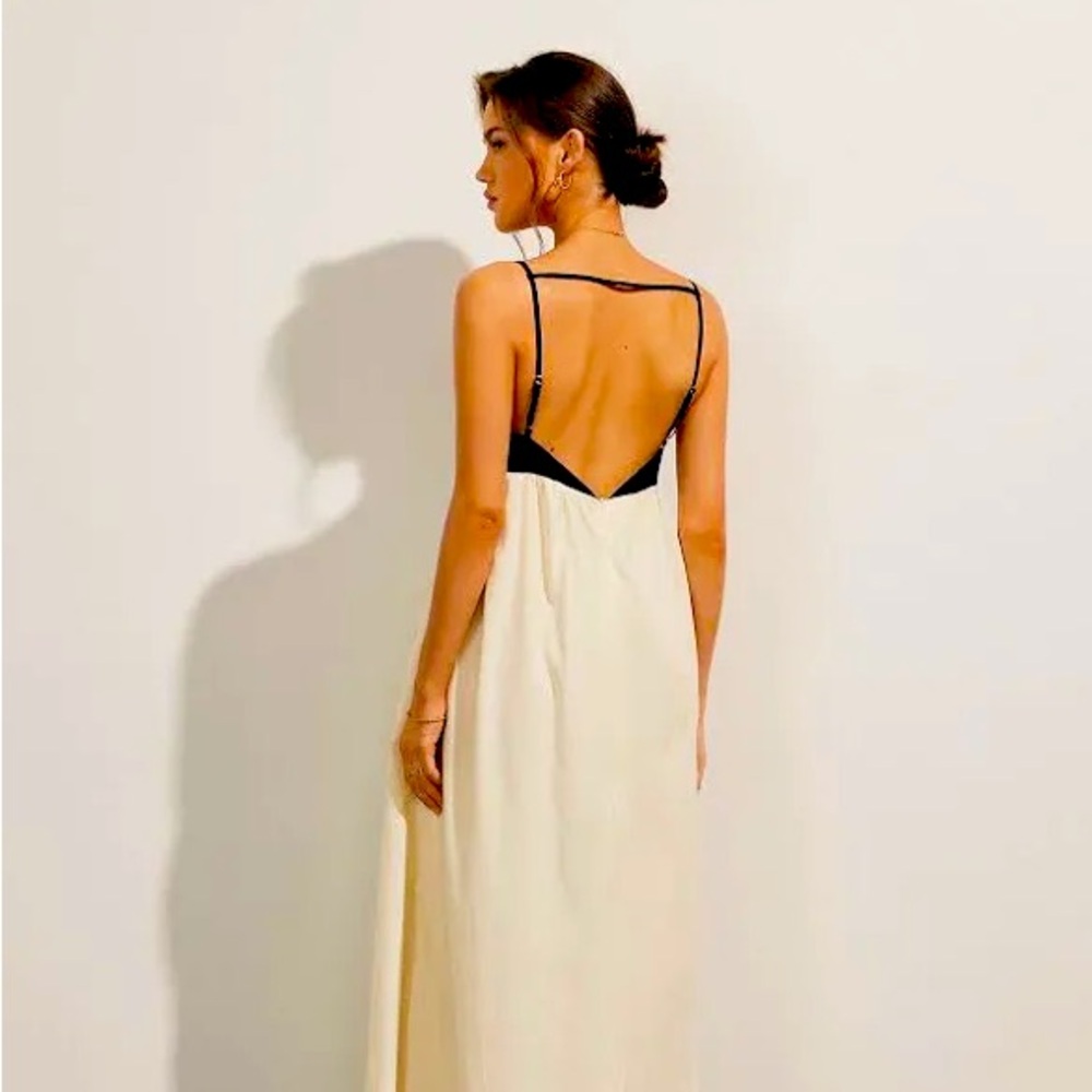Commense Open Back Contrast Long Dress